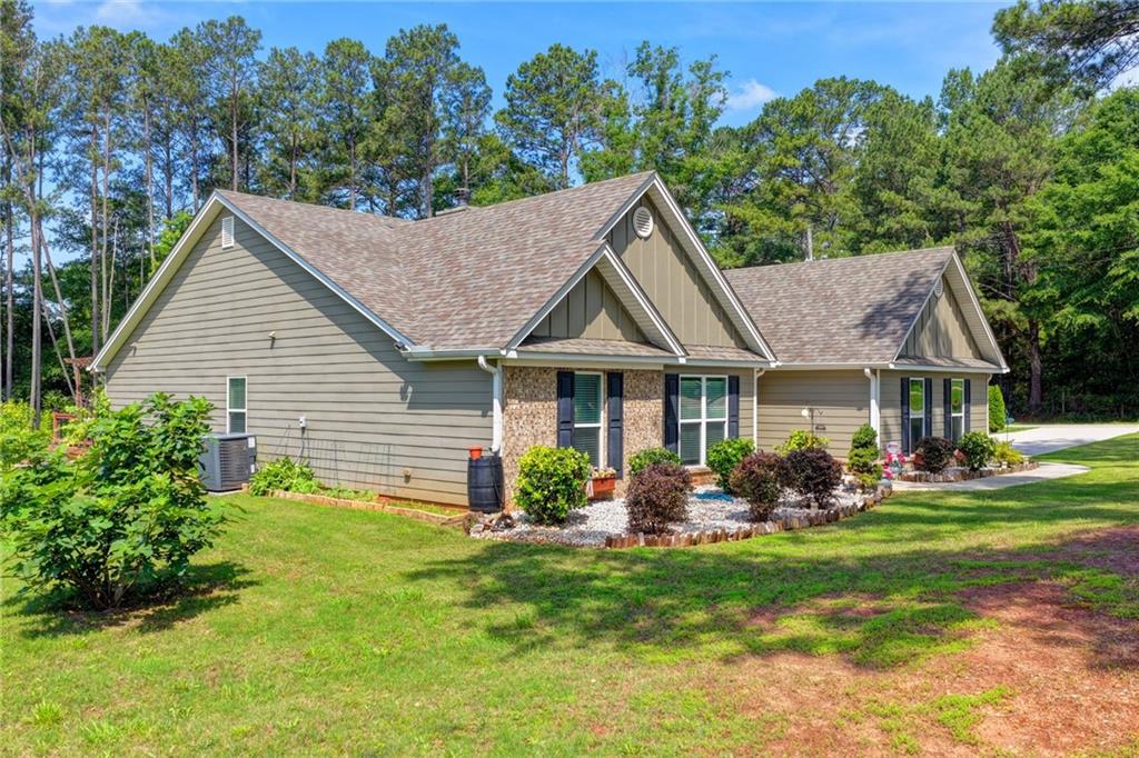 204 Lynn Road Property Photo 41