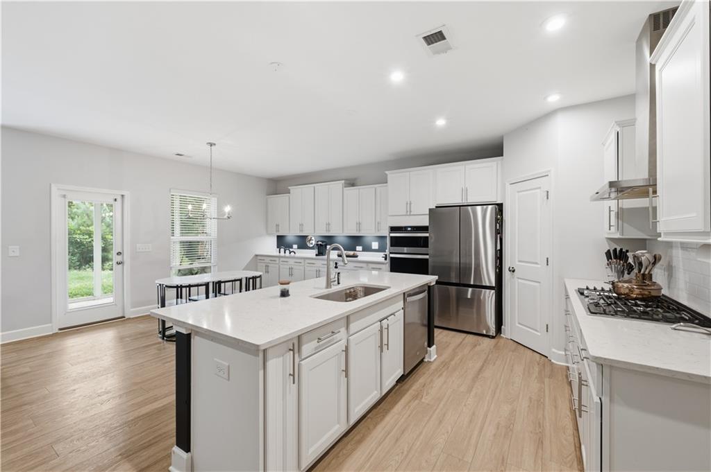 669 Fairway Drive Property Photo 1