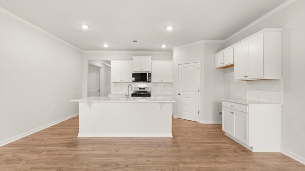 4092 Peregrine Way Property Photo 11