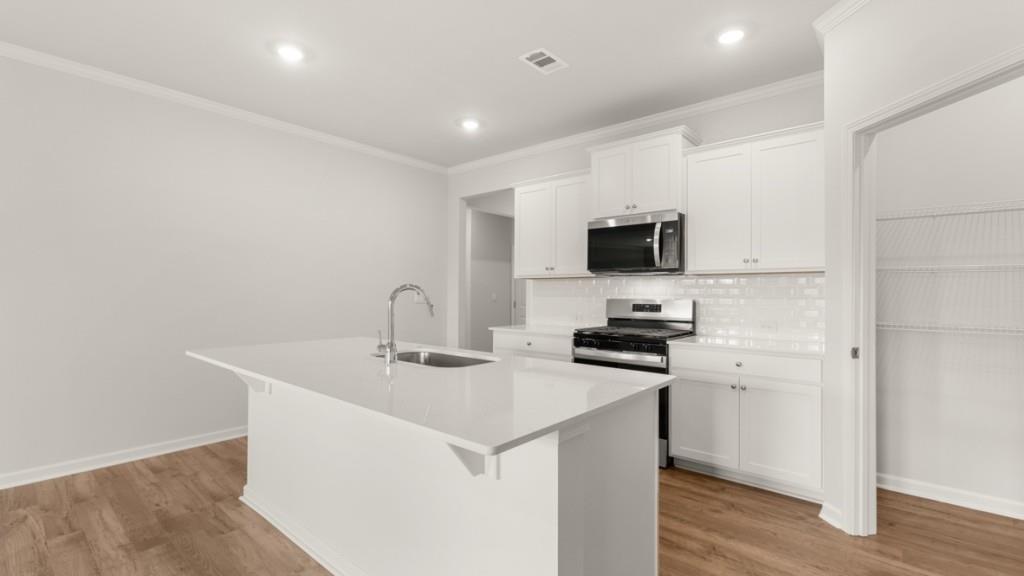 4092 Peregrine Way Property Photo 12