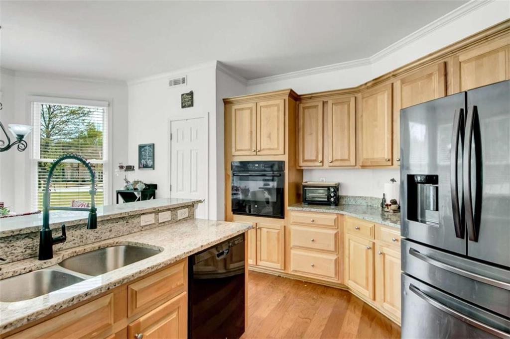 101 Green Branch Drive Property Photo 13