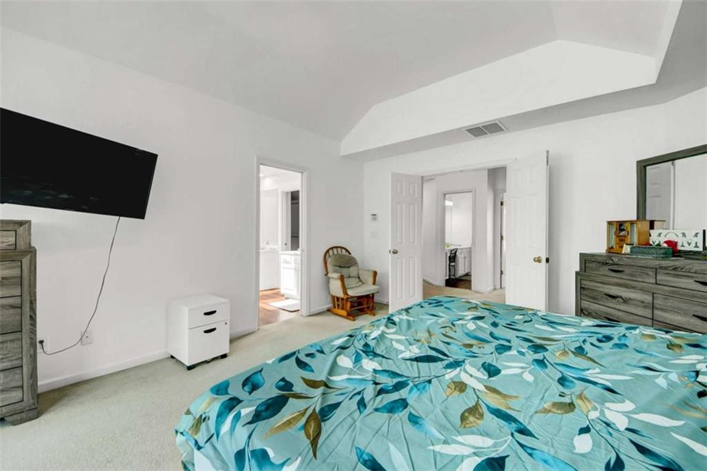 101 Green Branch Drive Property Photo 18