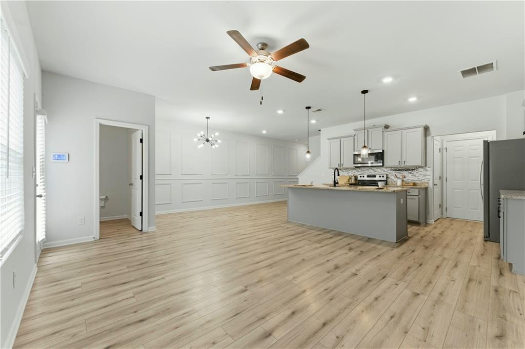 7492 Knoll Hollow Road Property Photo 7
