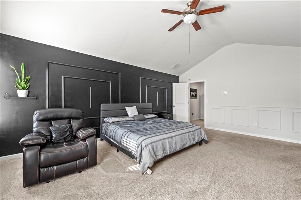 7492 Knoll Hollow Road Property Photo 16