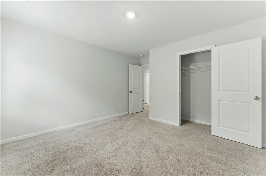 7492 Knoll Hollow Road Property Photo 22