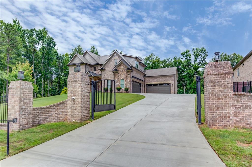 3205 Camp Branch Road Property Photo 1