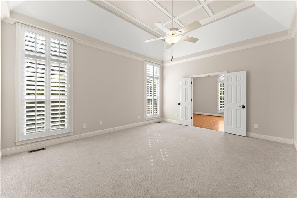 136 Riverview Drive Property Photo 8
