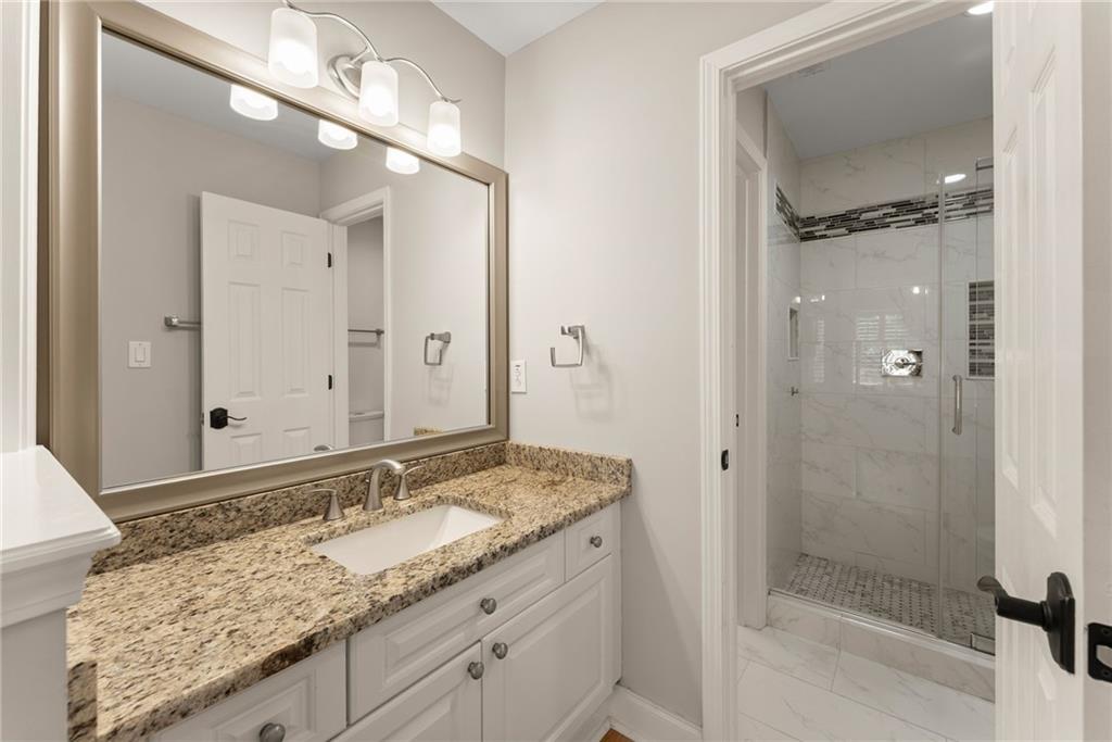 136 Riverview Drive Property Photo 40