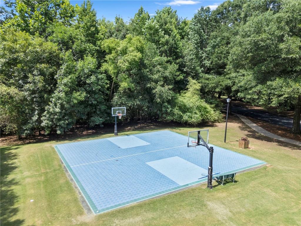 136 Riverview Drive Property Photo 82