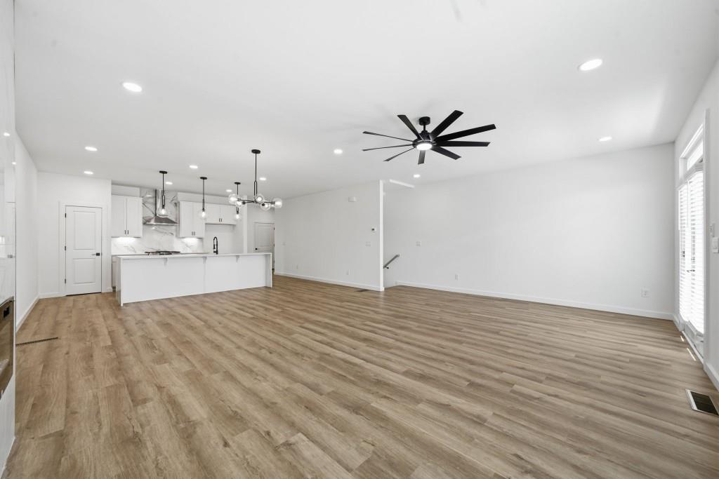 1066 Glen Opal Drive Property Photo 16