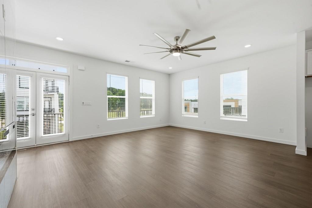 1078 Glen Opal Drive Property Photo 14