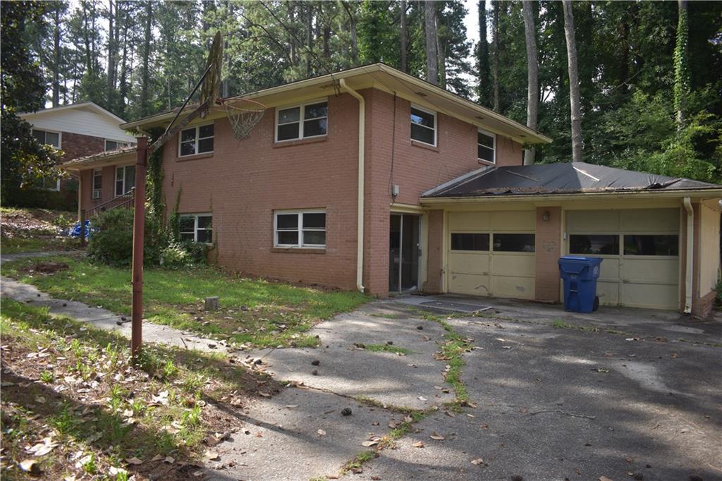 3798 King Henry Road SW Property Photo 1