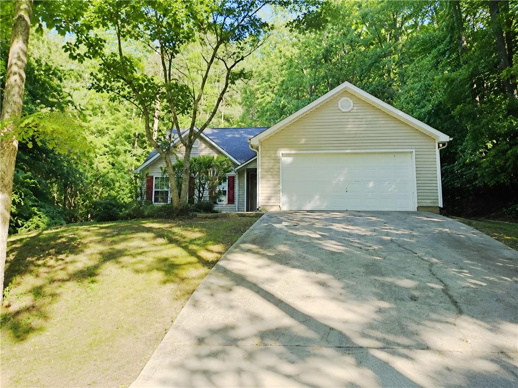 300 Lakeside Drive Property Photo 1