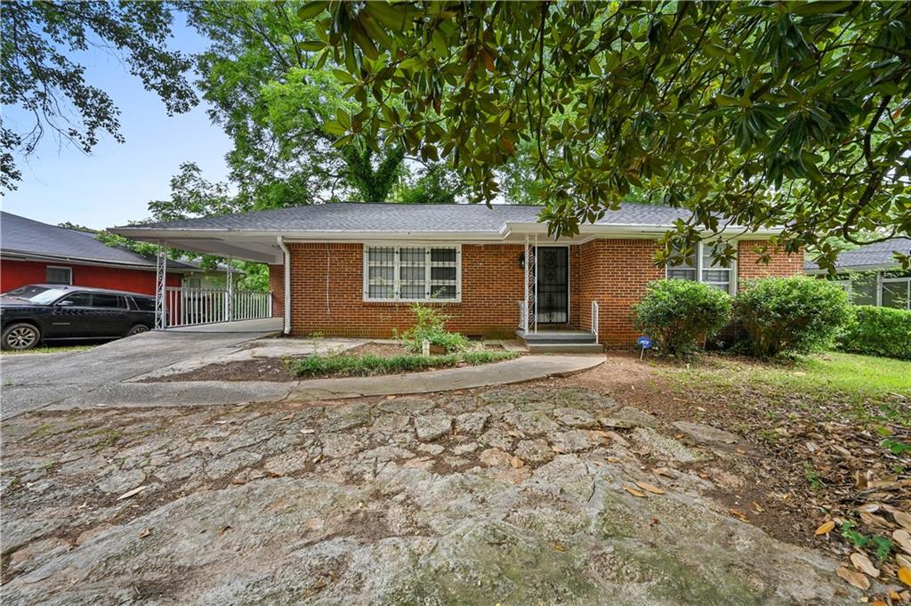 2397 Tilson Road Property Photo 1