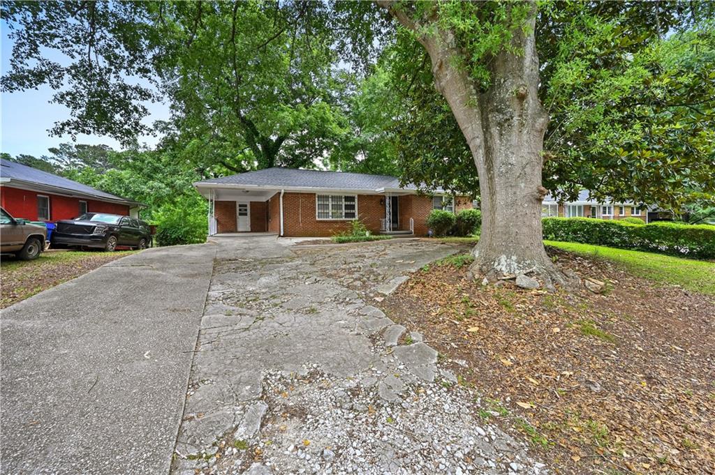 2397 Tilson Road Property Photo 3