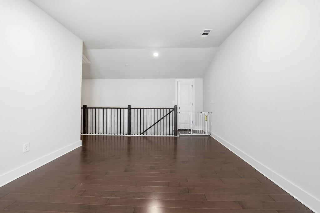 1245 Wintergreen Way Property Photo 27