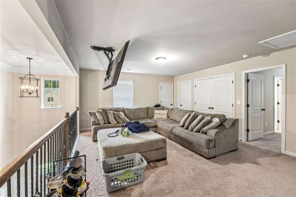 415 Traditions Lane Property Photo 32