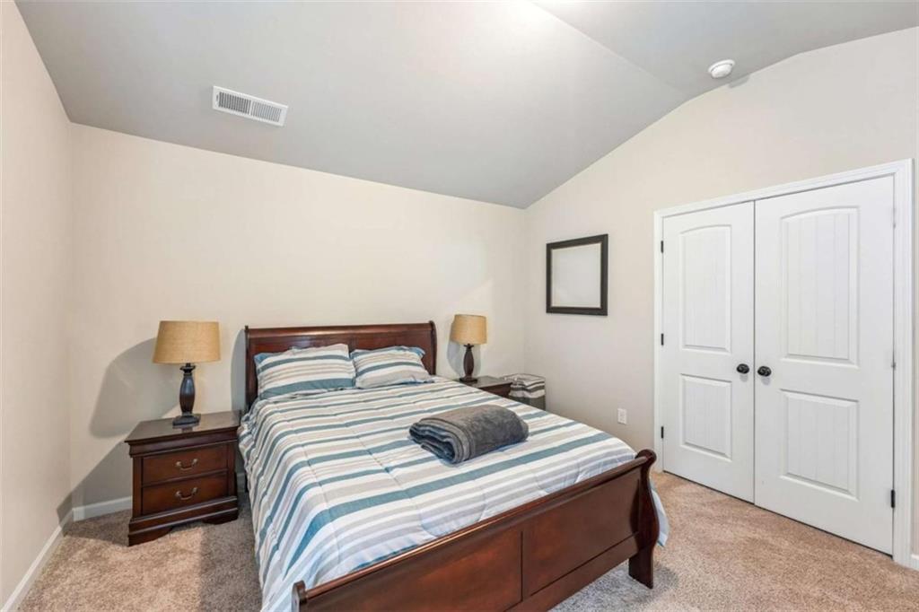 415 Traditions Lane Property Photo 35