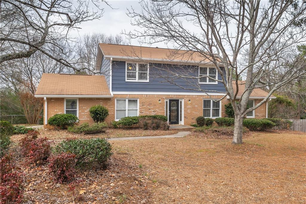 2037 Englewood Way