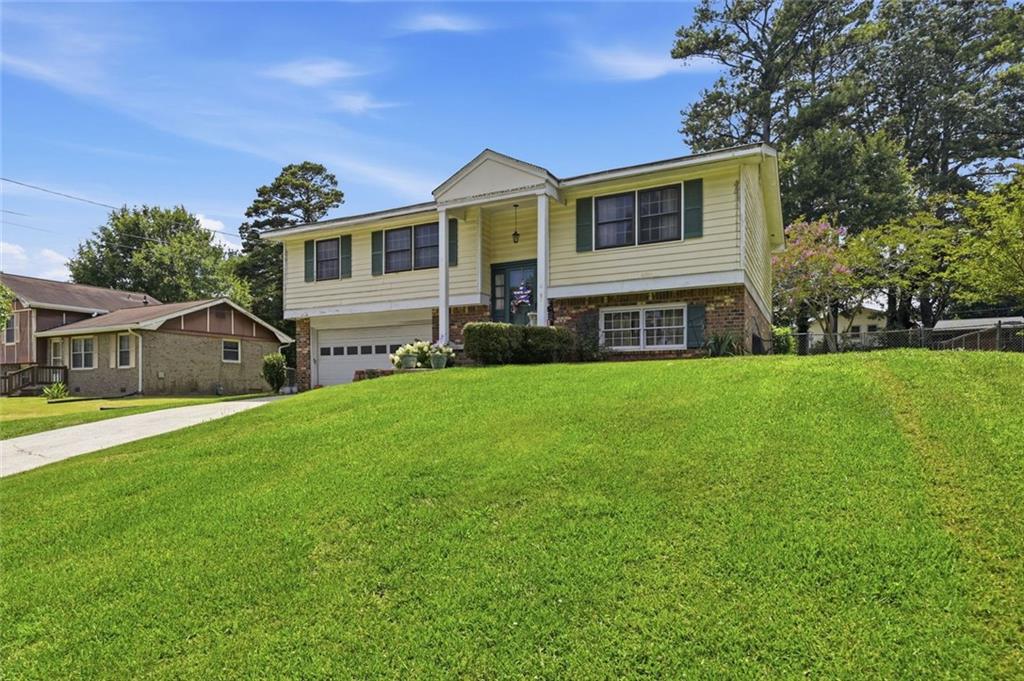 6049 Fairfield Drive Property Photo 1