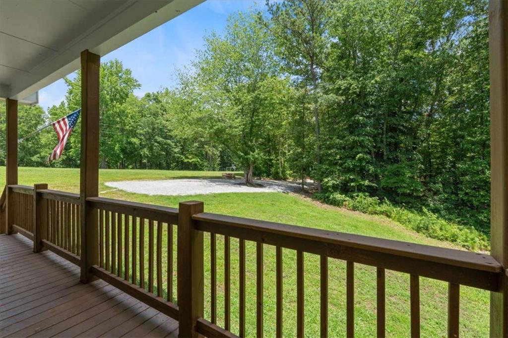 498 N Raburn Road N Property Photo 6