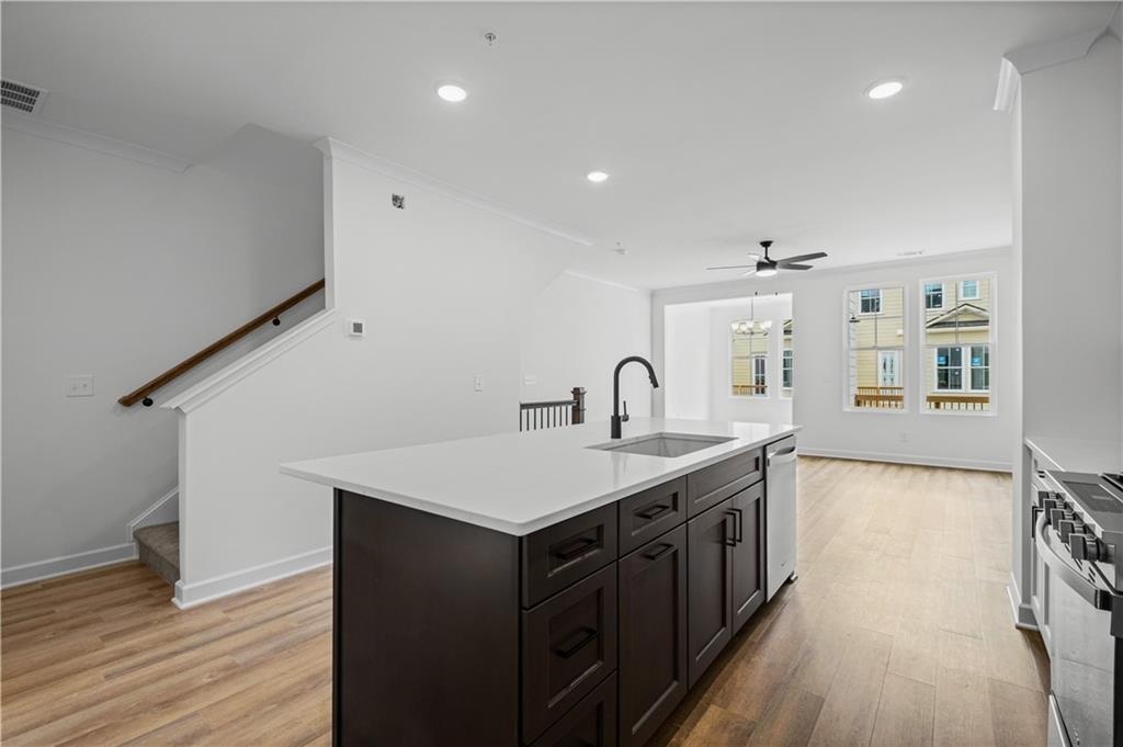 236 Village Overlook Unit L3 Property Photo 18