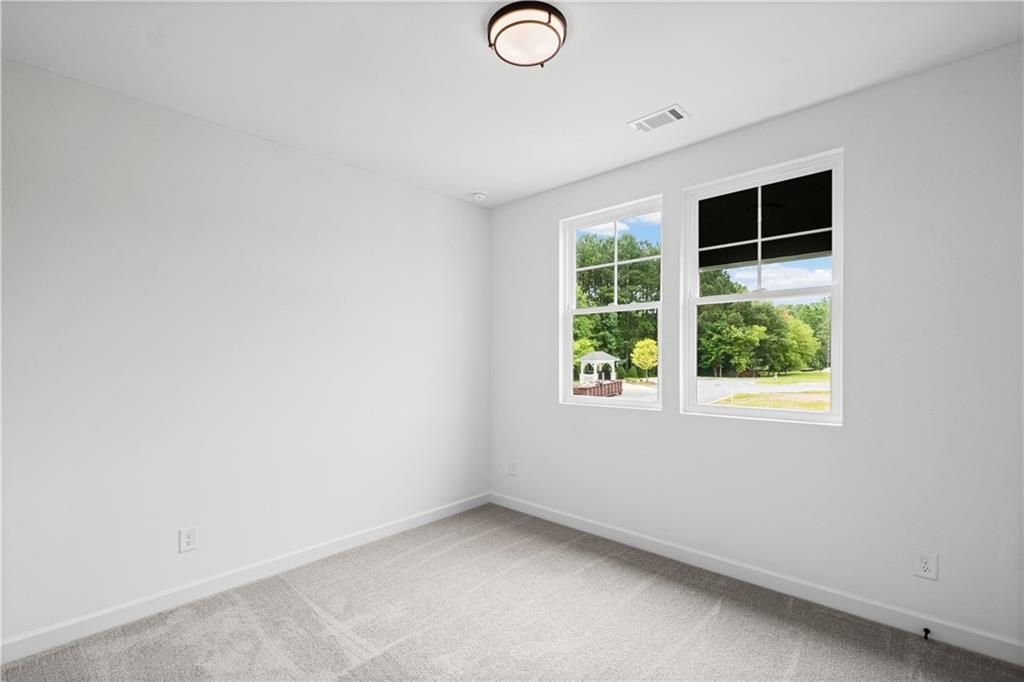 236 Village Overlook Unit L3 Property Photo 21