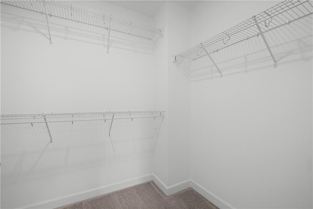 236 Village Overlook Unit L3 Property Photo 27