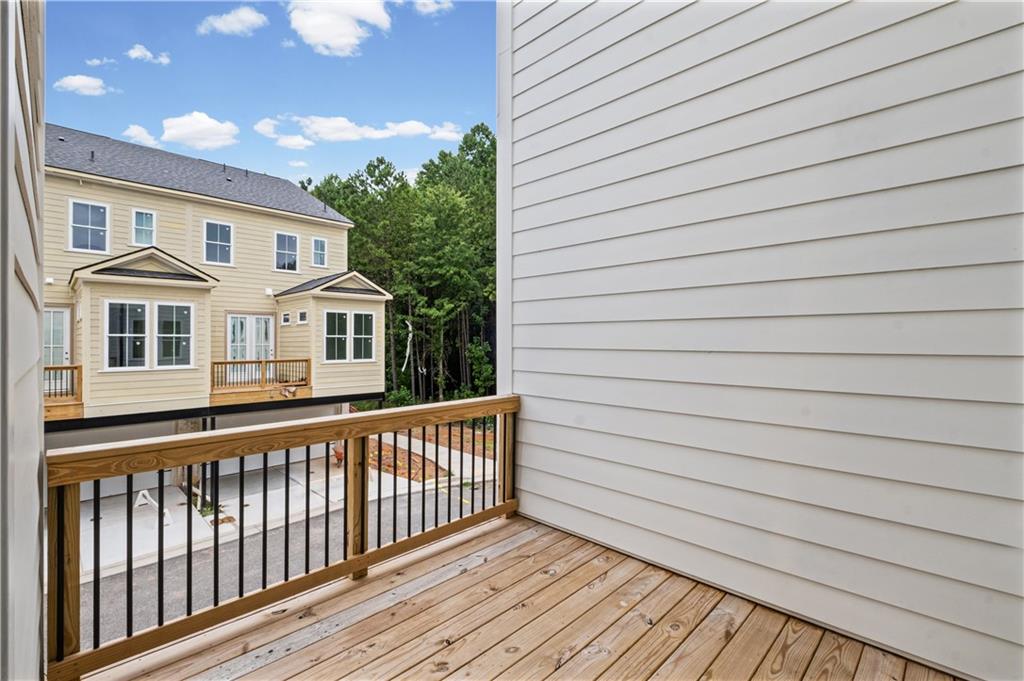 236 Village Overlook Unit L3 Property Photo 31