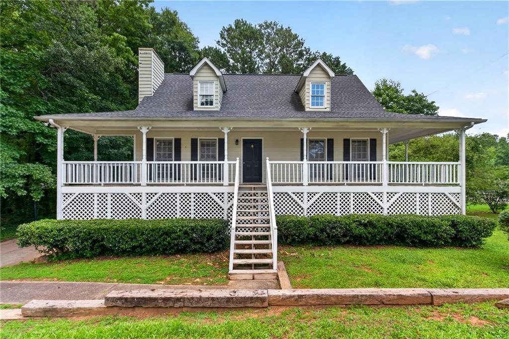 279 Maplewood Lane Property Photo 1