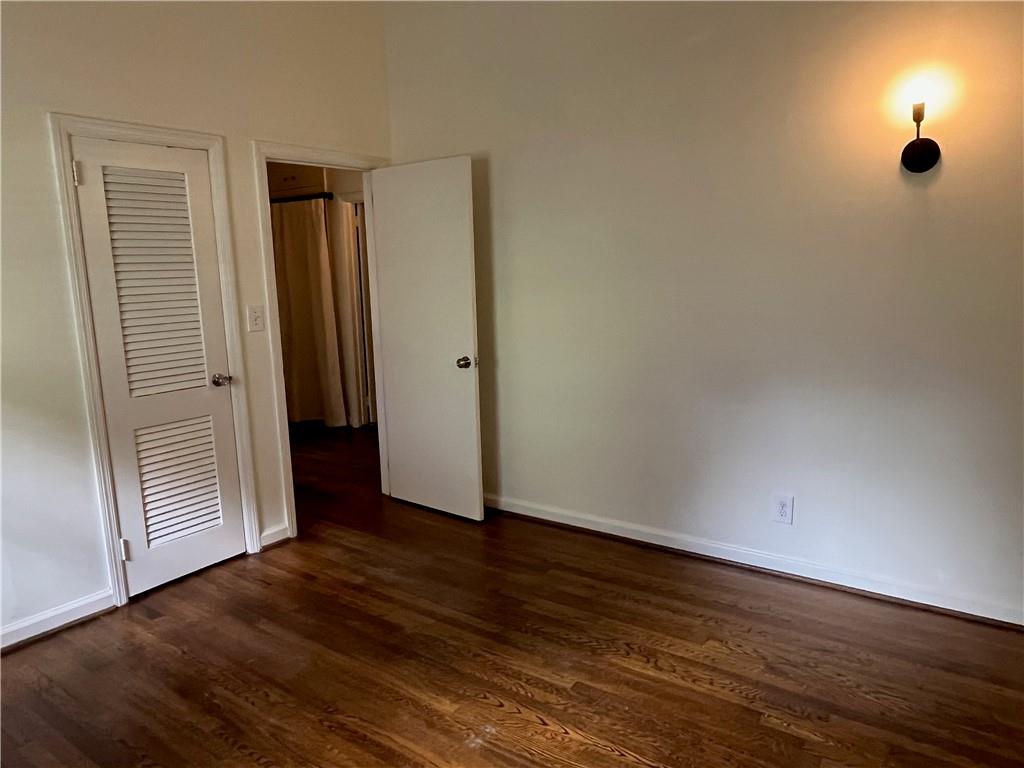 1945 Dellwood Drive Nw Unit B Property Photo 22
