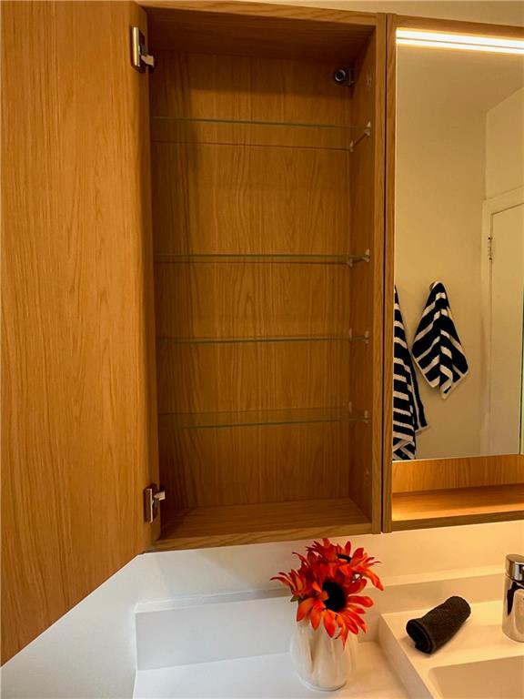 1945 Dellwood Drive Nw Unit B Property Photo 28