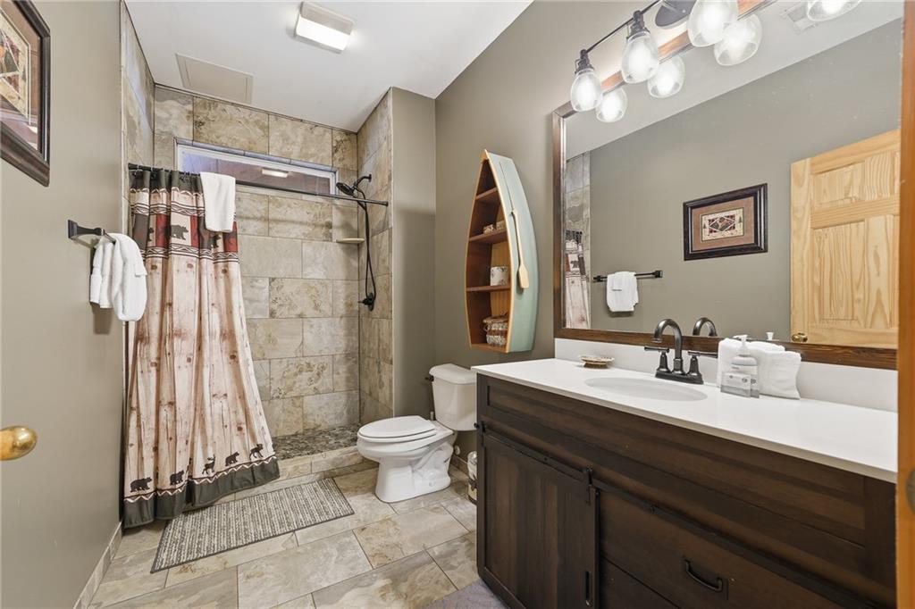 76 River Forest Place Unit D Property Photo 24