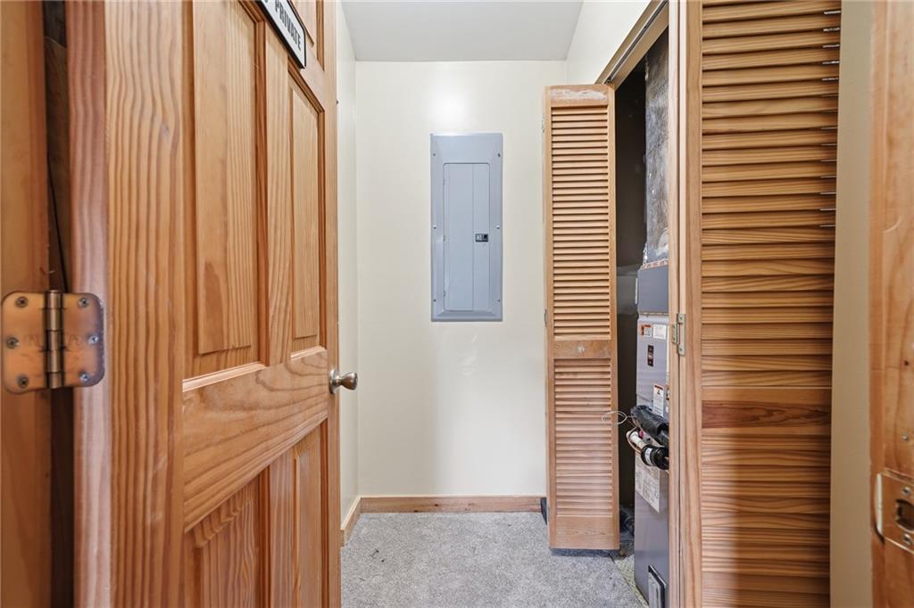 76 River Forest Place Unit D Property Photo 36
