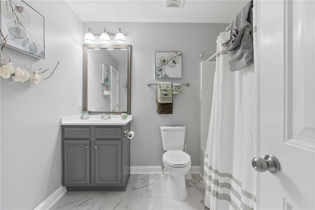 195 Echols Way Property Photo 52