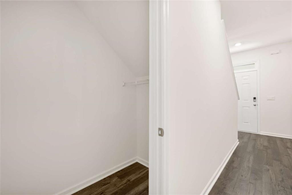 11989 Aukerman Way Property Photo 15