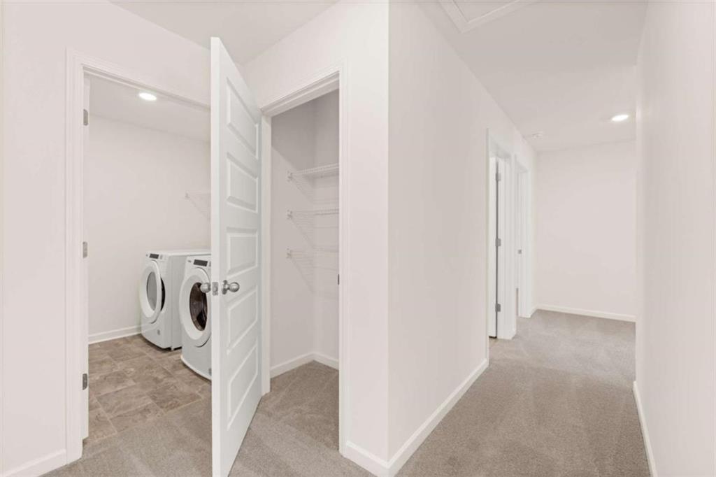 11989 Aukerman Way Property Photo 24