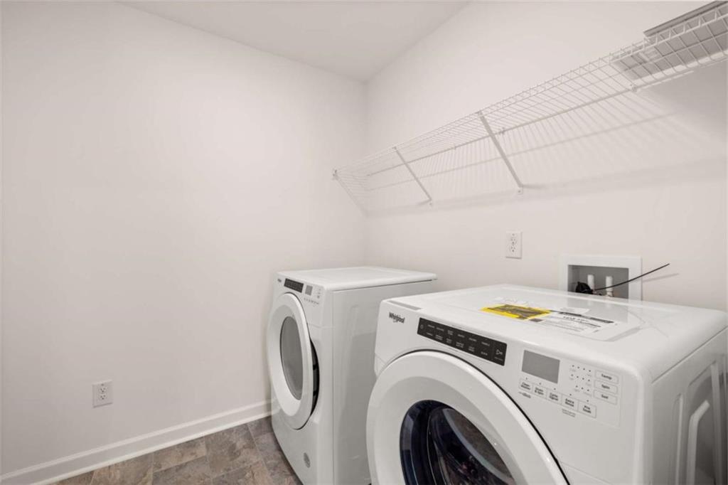 11989 Aukerman Way Property Photo 25