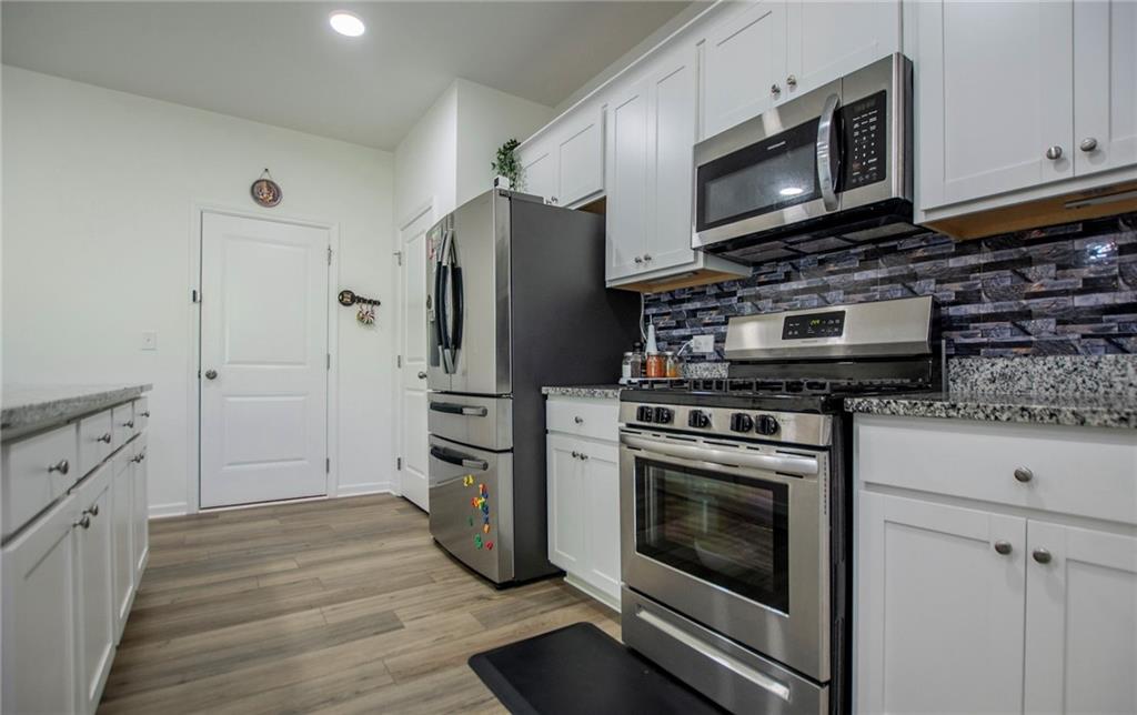 194 Rivulet Drive Property Photo 9