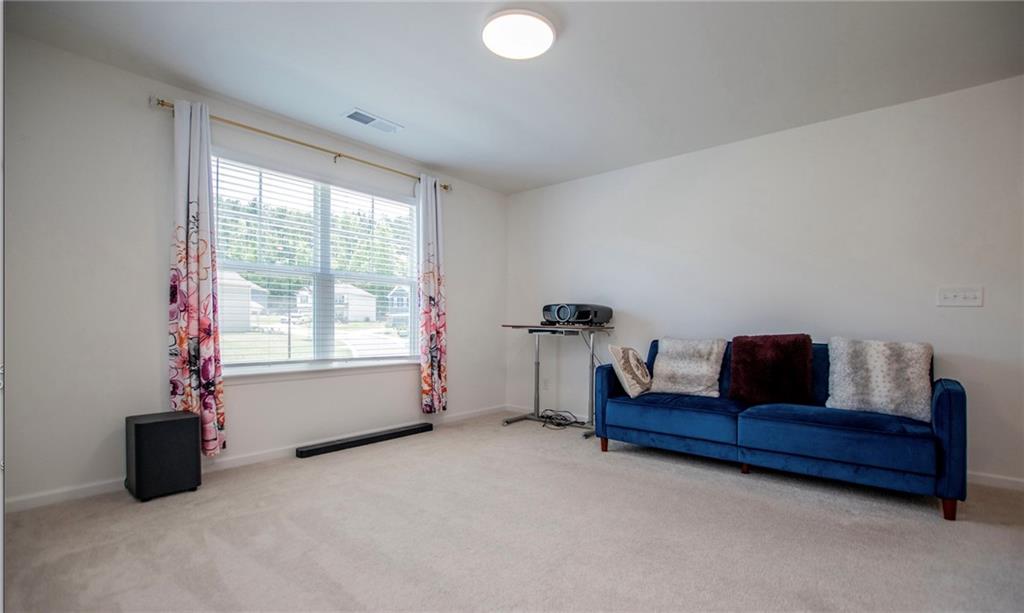 194 Rivulet Drive Property Photo 10