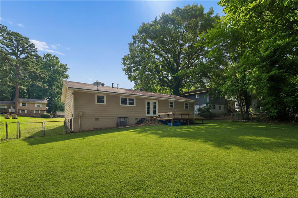 8845 Ashwood Drive Property Photo 29