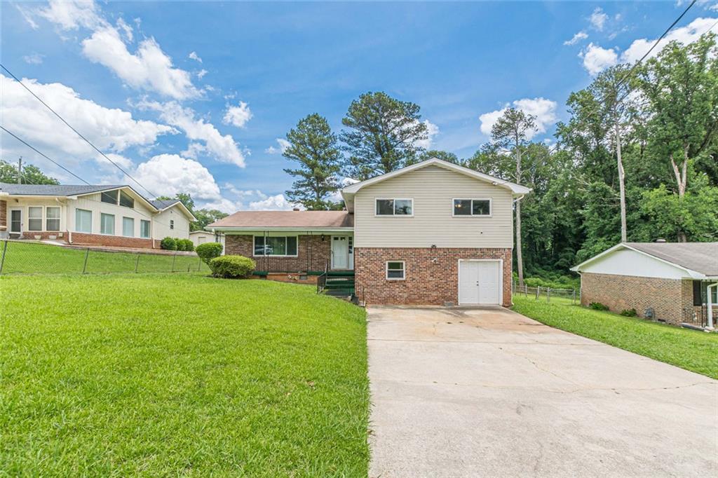2272 Green Hawk Court Property Photo 1