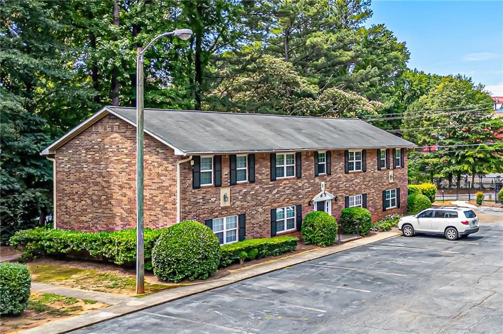 3665 Chestnut Drive Unit F2