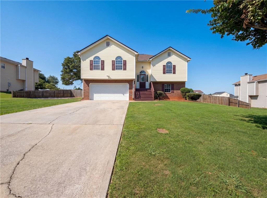 5355 Queen Ester Court Property Photo 1