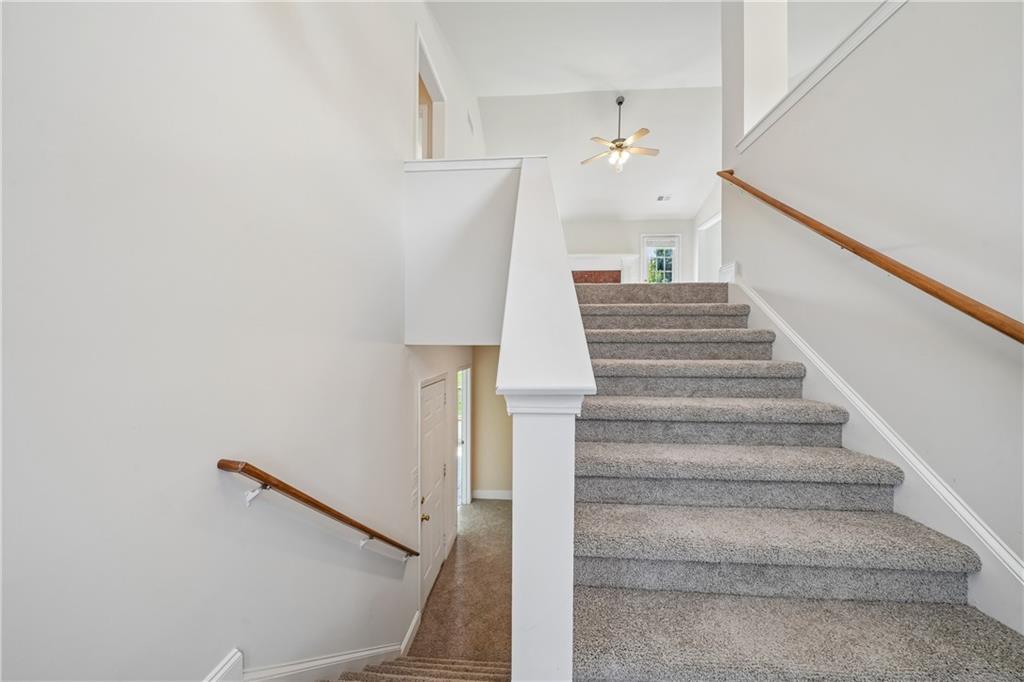 70 Feldspar Drive Property Photo 13