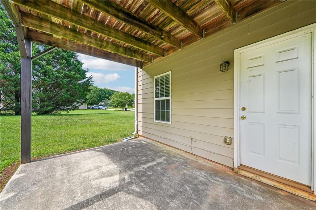 70 Feldspar Drive Property Photo 34