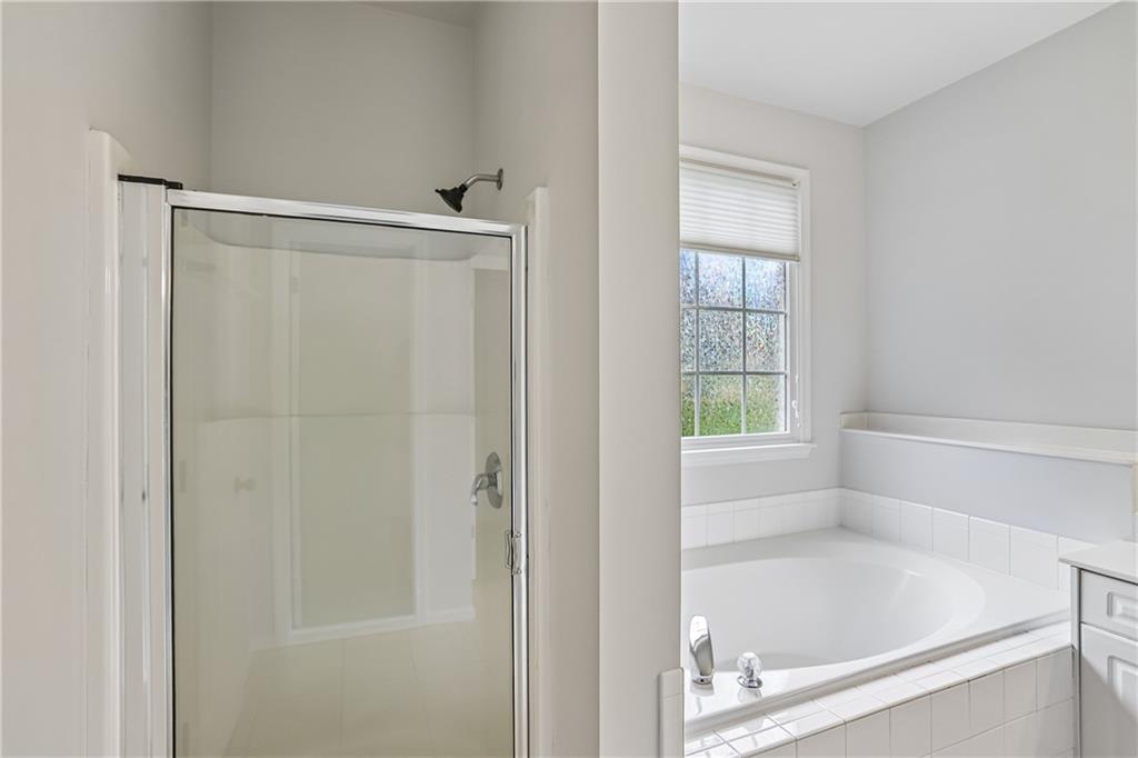 199 Pine Crescent Property Photo 10