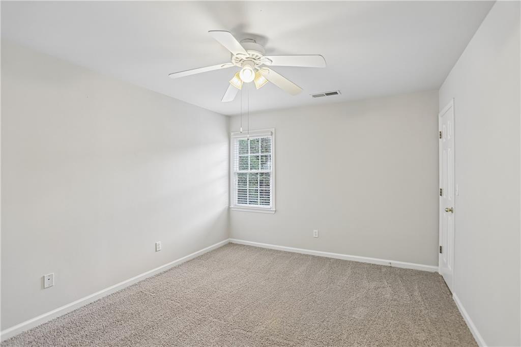 199 Pine Crescent Property Photo 17