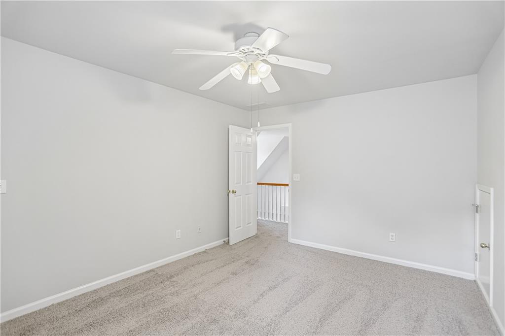 199 Pine Crescent Property Photo 18