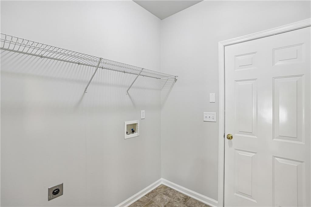 199 Pine Crescent Property Photo 39